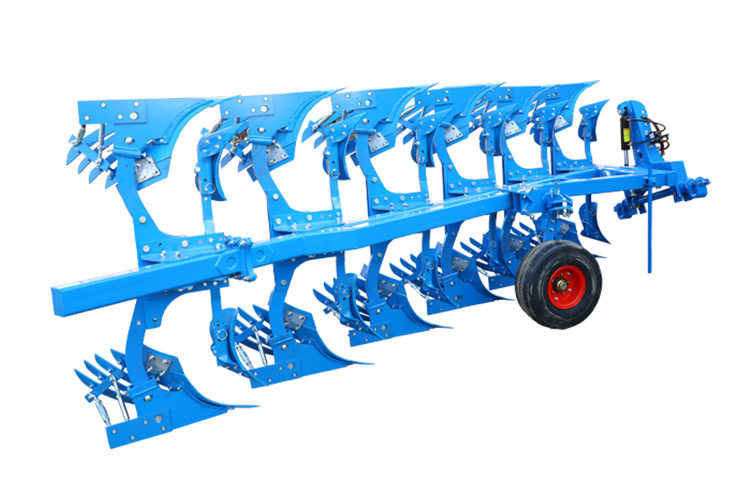Traktor pohon hydraulického otáčania brázdy